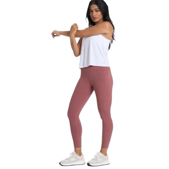 NWT Vuori Women’s Studio Pocket Legging in Rosewood Pink-Medium - Picture 1 of 15
